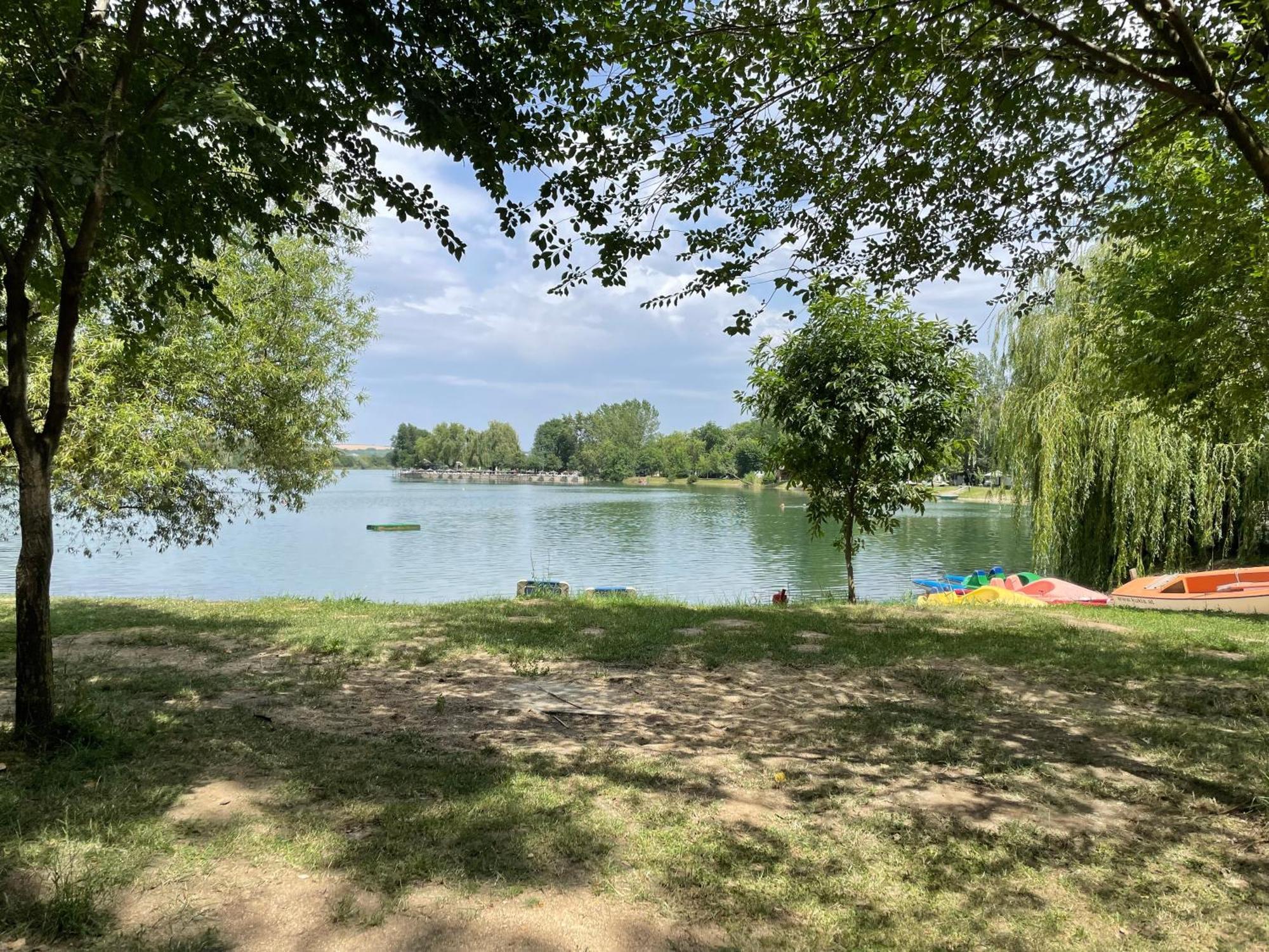 Camping Oaza Bela Crkva  Exterior photo